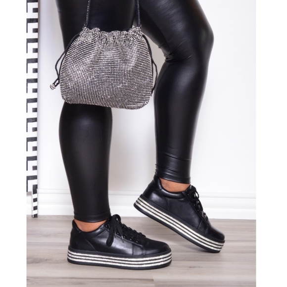 𝙇𝙖𝙨𝙩 6, 6.5 & 9🖤💎Black Rhinestone Platform Sneaker - Picture 5 of 8